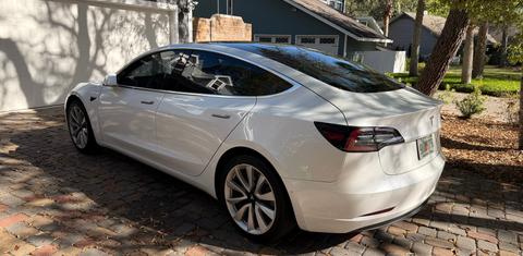 Tesla Model 3 2020