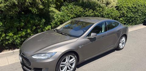 Tesla Model S 2016