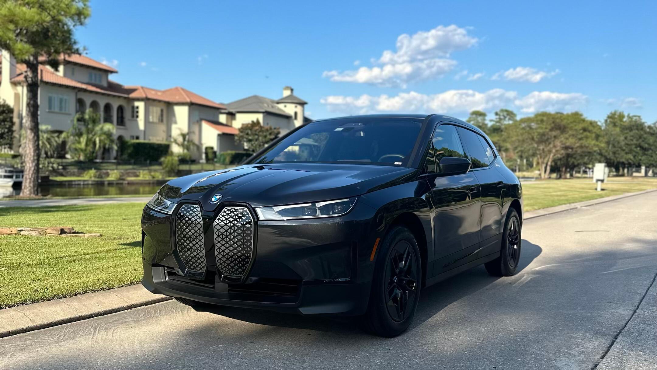 BMW iX 2025 in Spring, TX