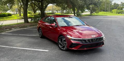 Hyundai Elantra 2025