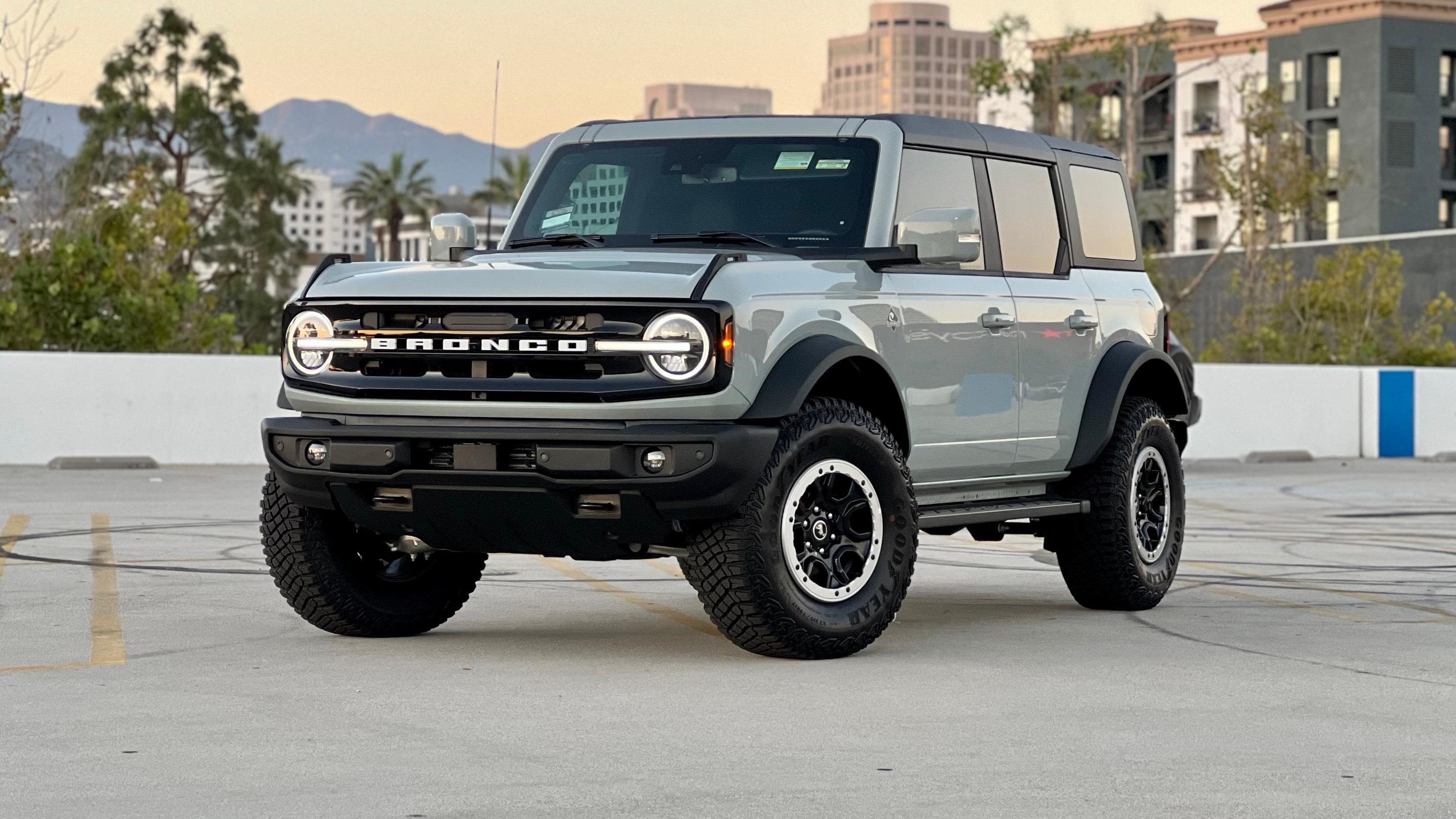 Ford Bronco 2023 in Los Angeles, CA
