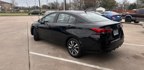 Nissan Versa 2024