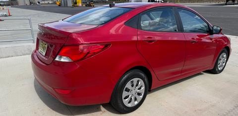 Hyundai Accent 2015