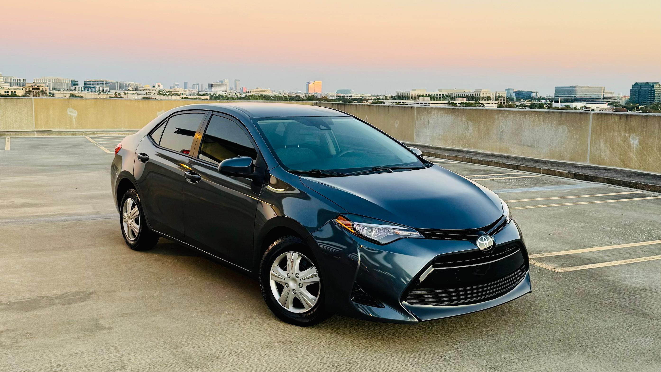 Toyota Corolla 2019 in Tampa, FL