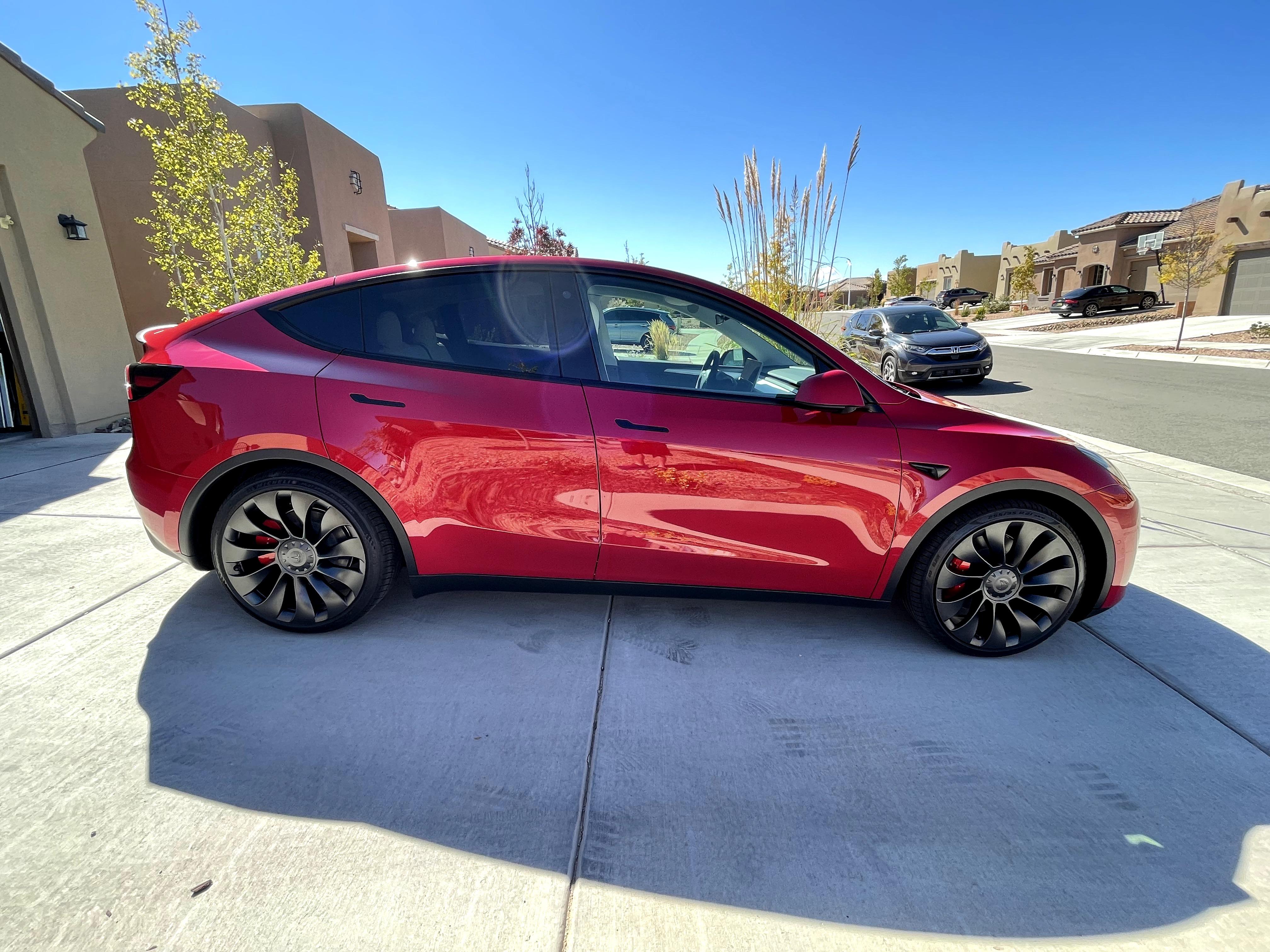 Tesla Model Y 2022 in Santa Fe, NM