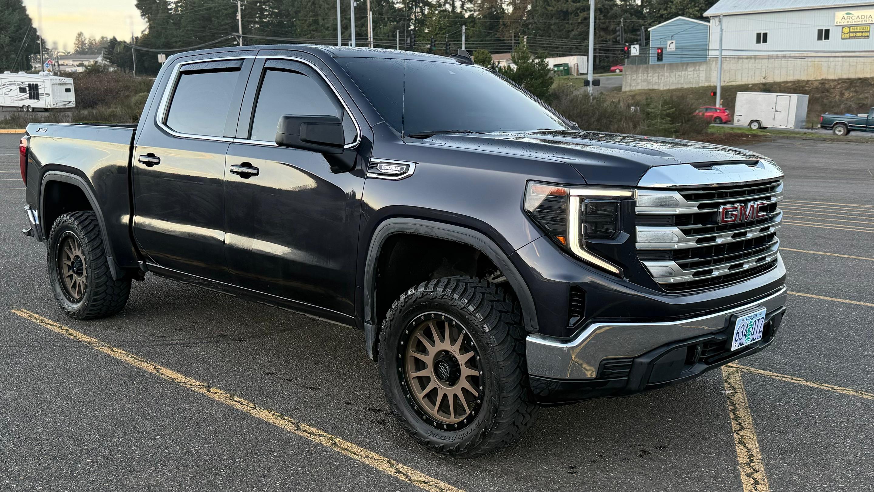 GMC Sierra 1500 2022 in North Bend, OR