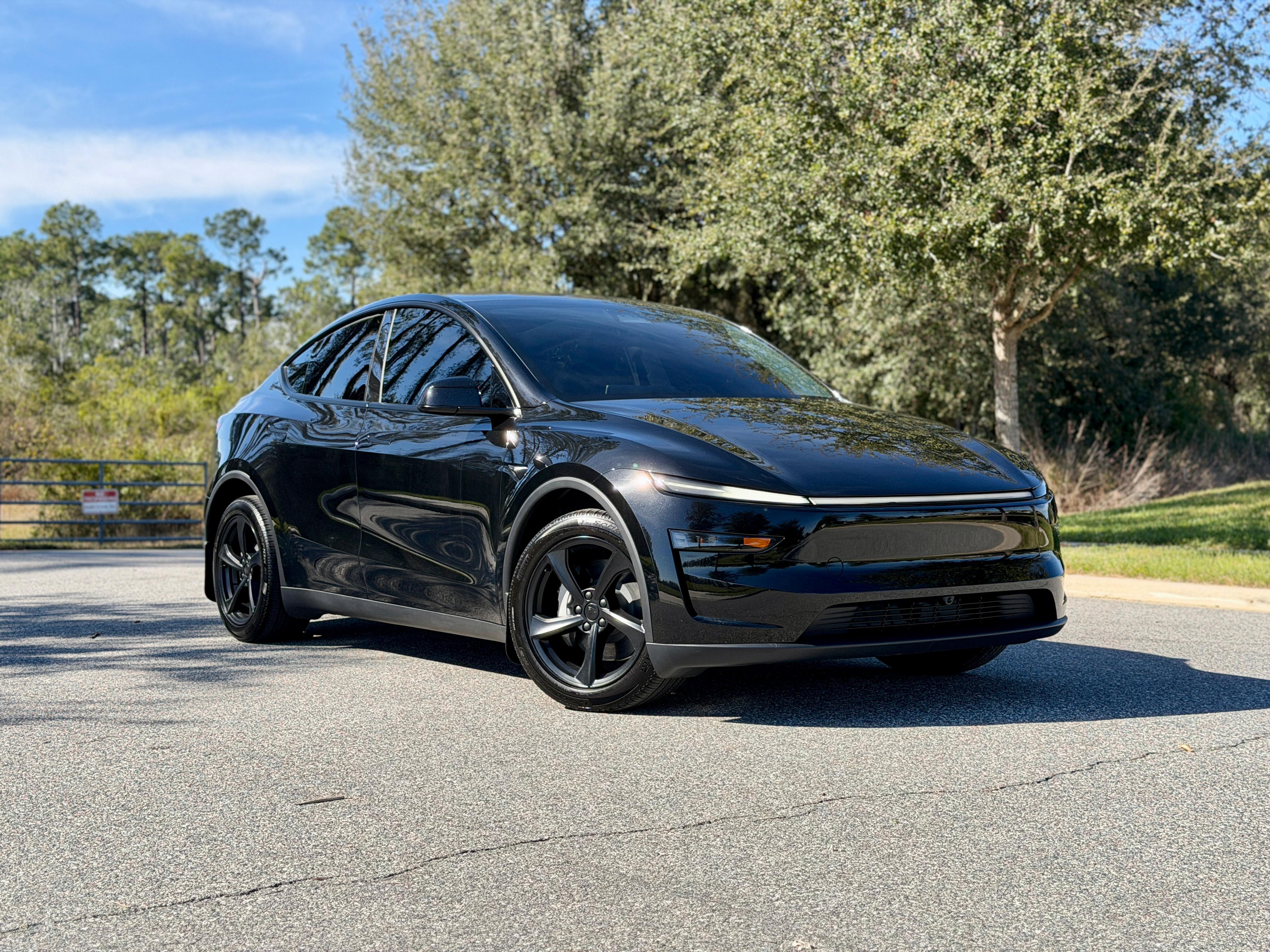 Tesla Model Y 2026 in Winter Garden, FL