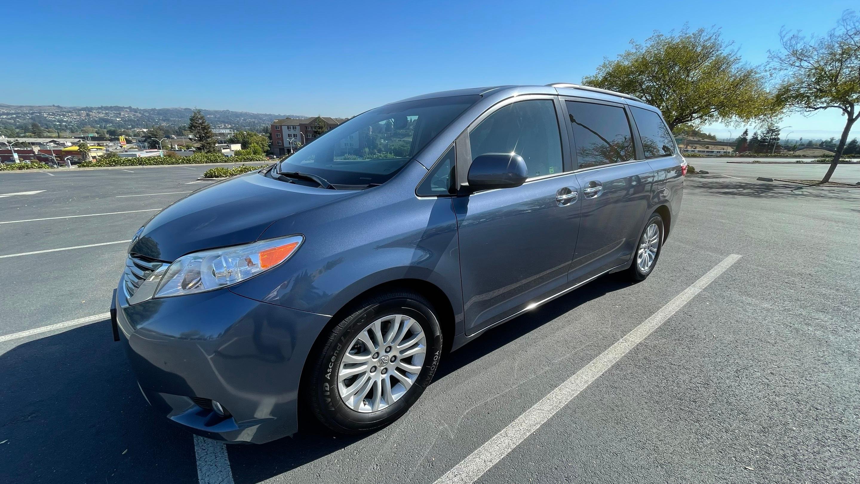 Toyota Sienna 2016 in 