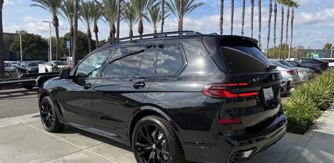 BMW X7 2025