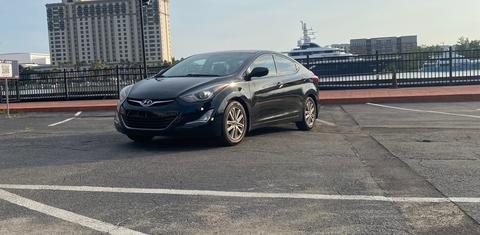 Hyundai Elantra 2015