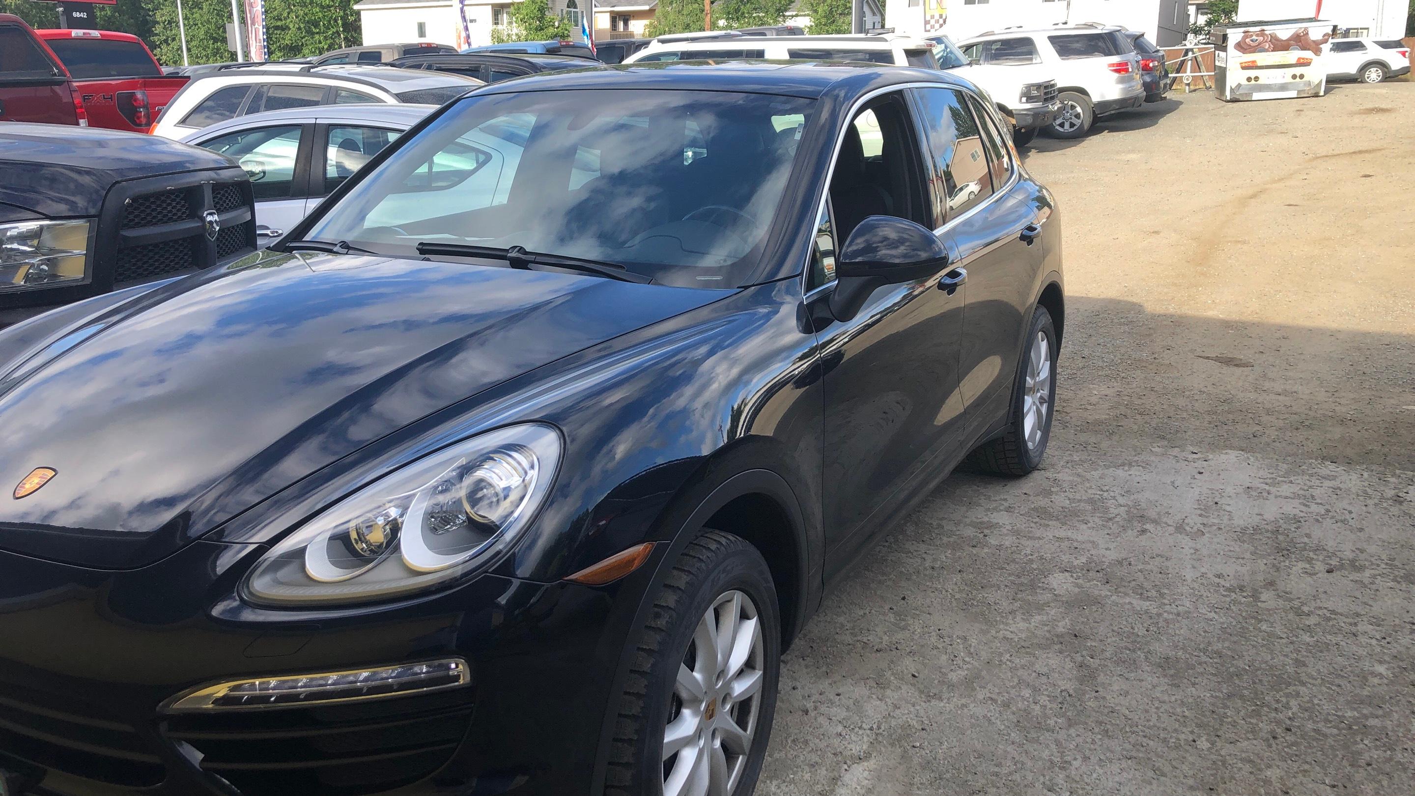 Porsche Cayenne 2014 in Anchorage, AK