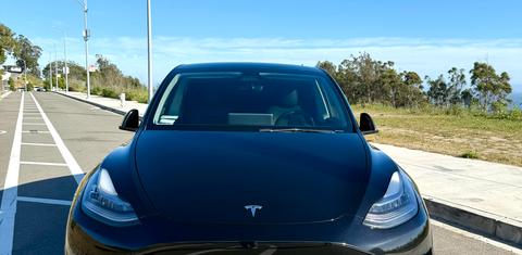 Tesla Model Y 2021