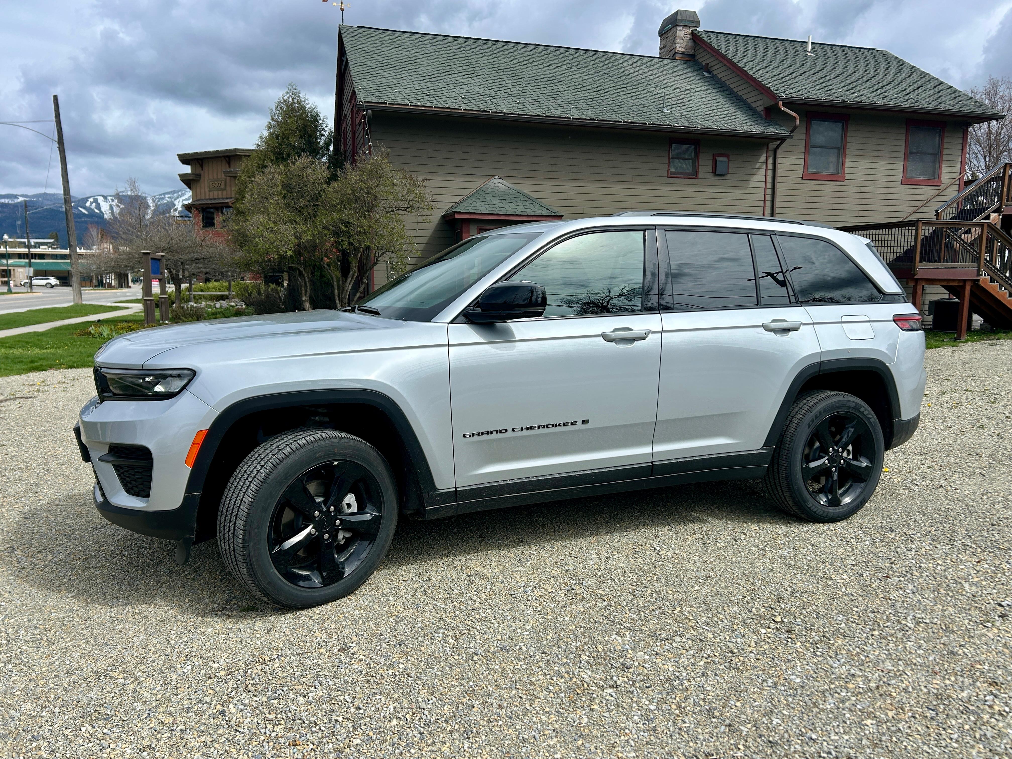 Jeep Grand Cherokee 2025 in Whitefish, MT
