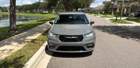 Chrysler Pacifica 2023