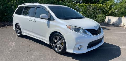 Toyota Sienna 2012