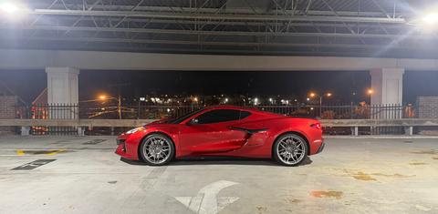 Chevrolet Corvette 2024