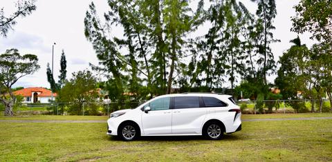 Toyota Sienna 2026