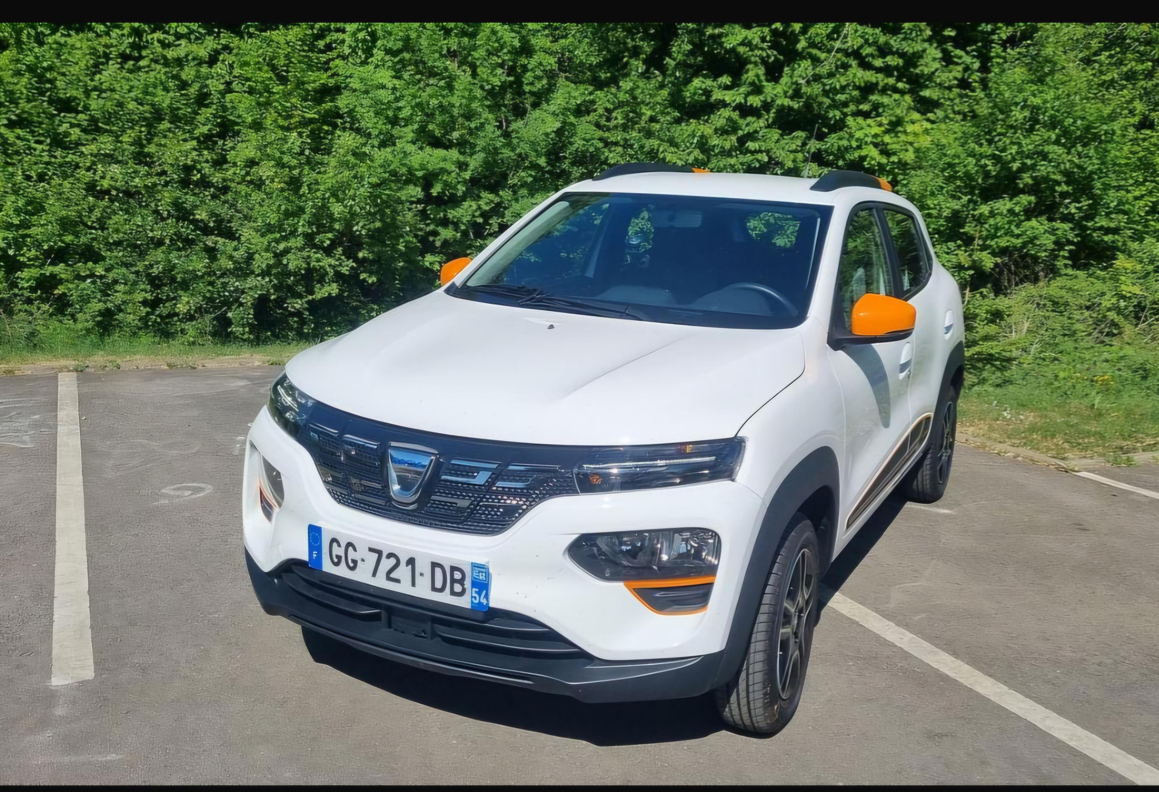 Dacia SPRING 2022 à Haucourt-Moulaine