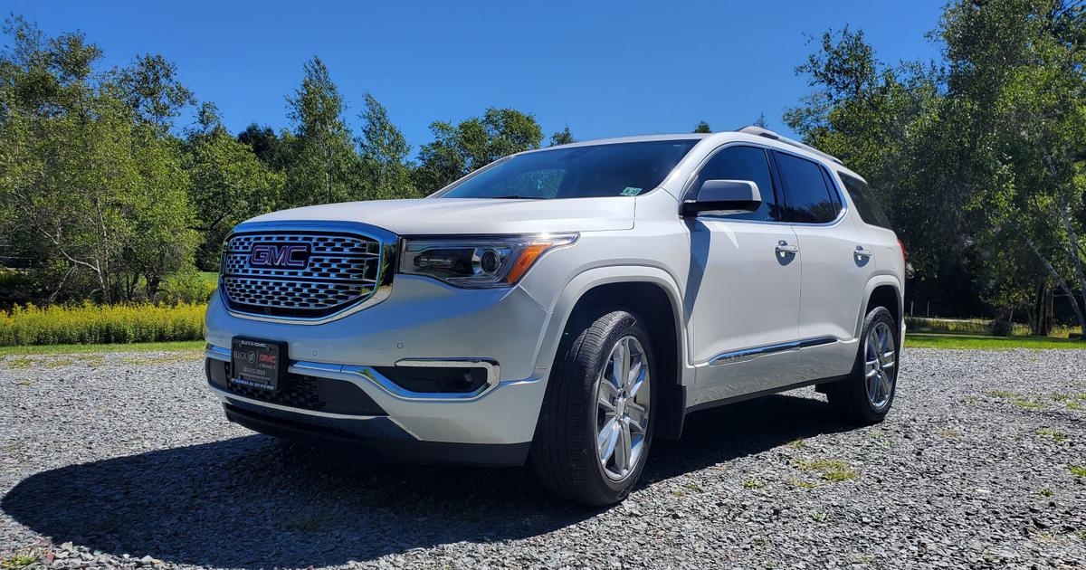 GMC Acadia 2018 rental in Winter Garden, FL by Rent M. Turo