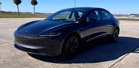 Tesla Model 3 2025