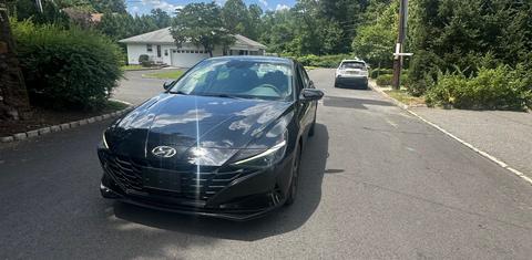 Hyundai Elantra 2023