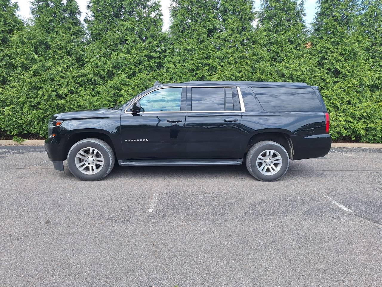 Chevrolet Suburban 2018 in Nashville, TN
