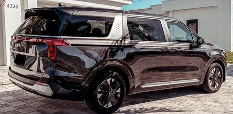 Kia Carnival Hybrid 2025