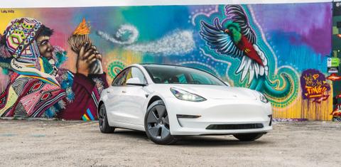 Tesla Model 3 2021