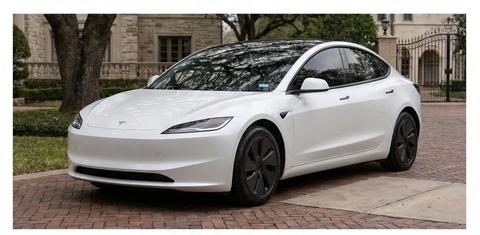 Tesla Model 3 2024