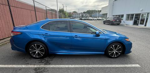 Toyota Camry 2019