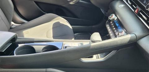 Hyundai Elantra 2021