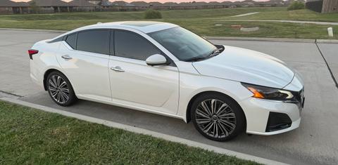 Nissan Altima 2024
