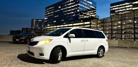 Toyota Sienna 2013