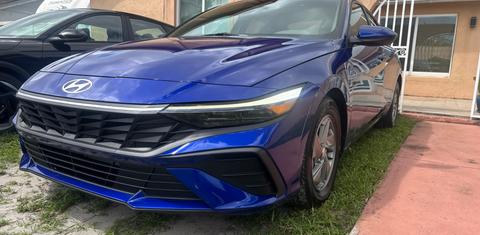 Hyundai Elantra 2024