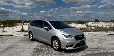 Chrysler Pacifica 2023