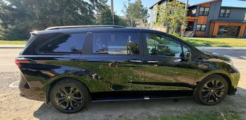 Toyota Sienna 2025