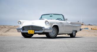 Ford Thunderbird 1957 — Classic car rental alternatives in Los Angeles, CA