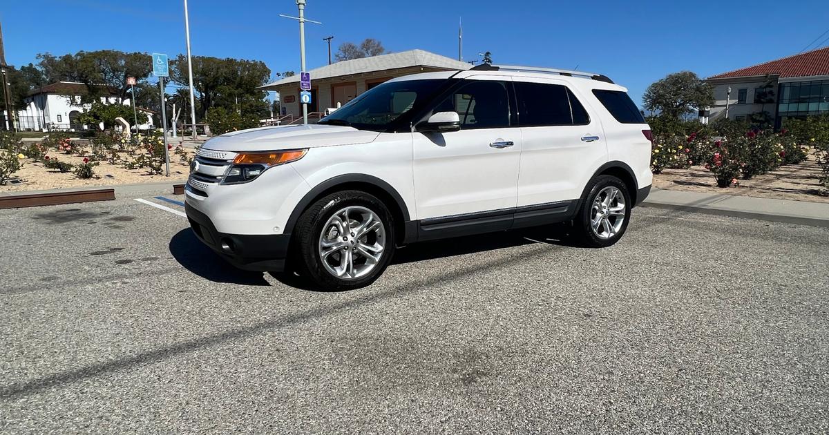 Ford Explorer 2012 rental in Fontana, CA by Rene T. Turo