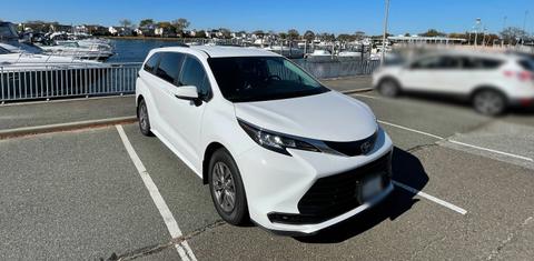 Toyota Sienna 2022