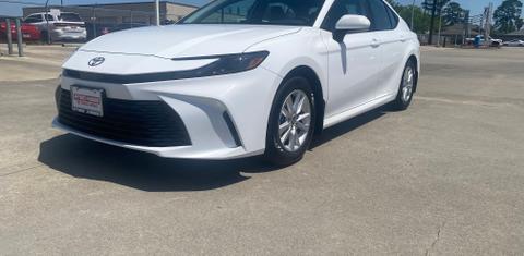 Toyota Camry Hybrid 2025
