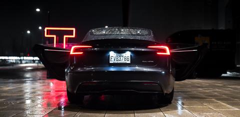 Tesla Model 3 2025
