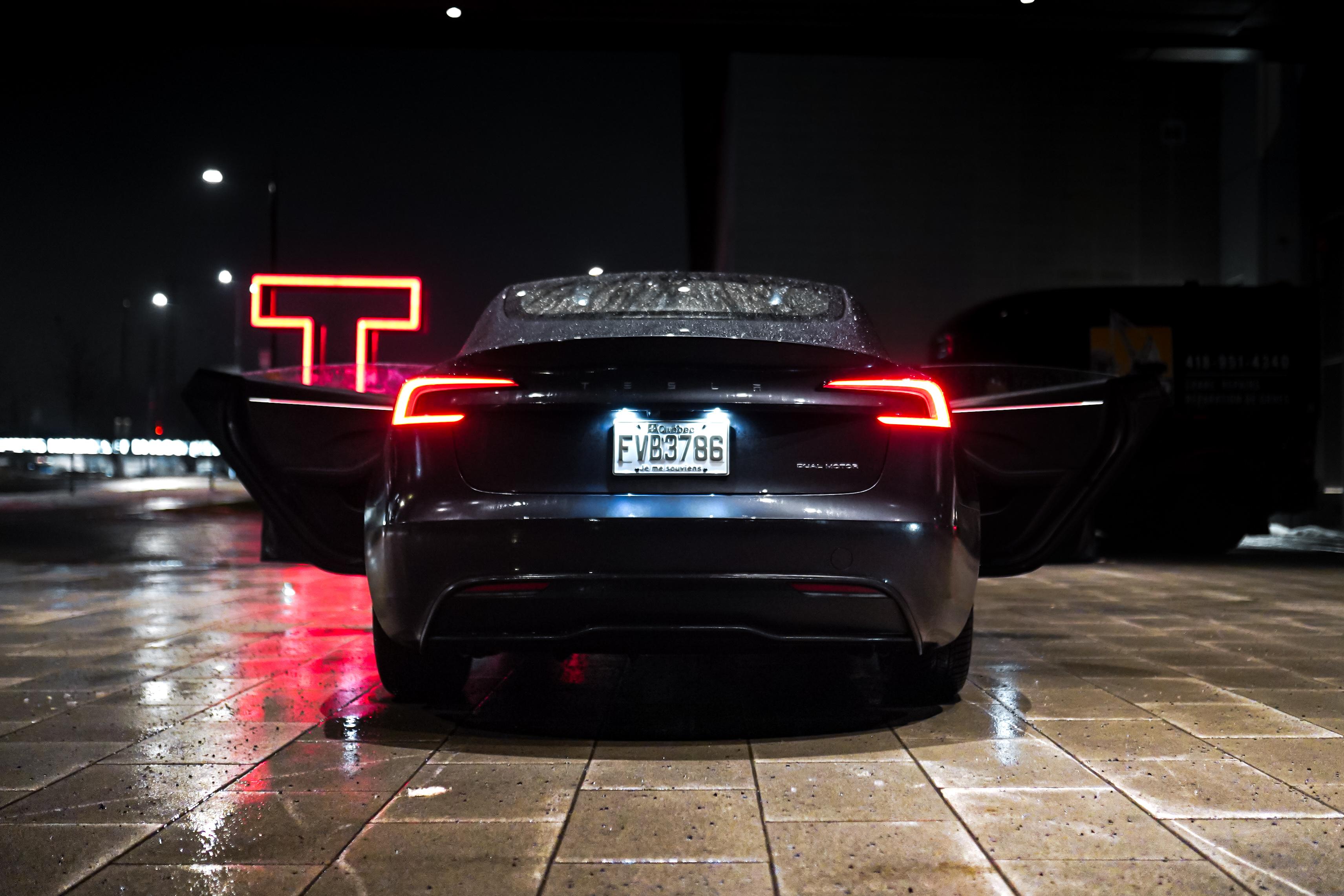 Tesla Model 3 2025 à Saint-Eustache, QC