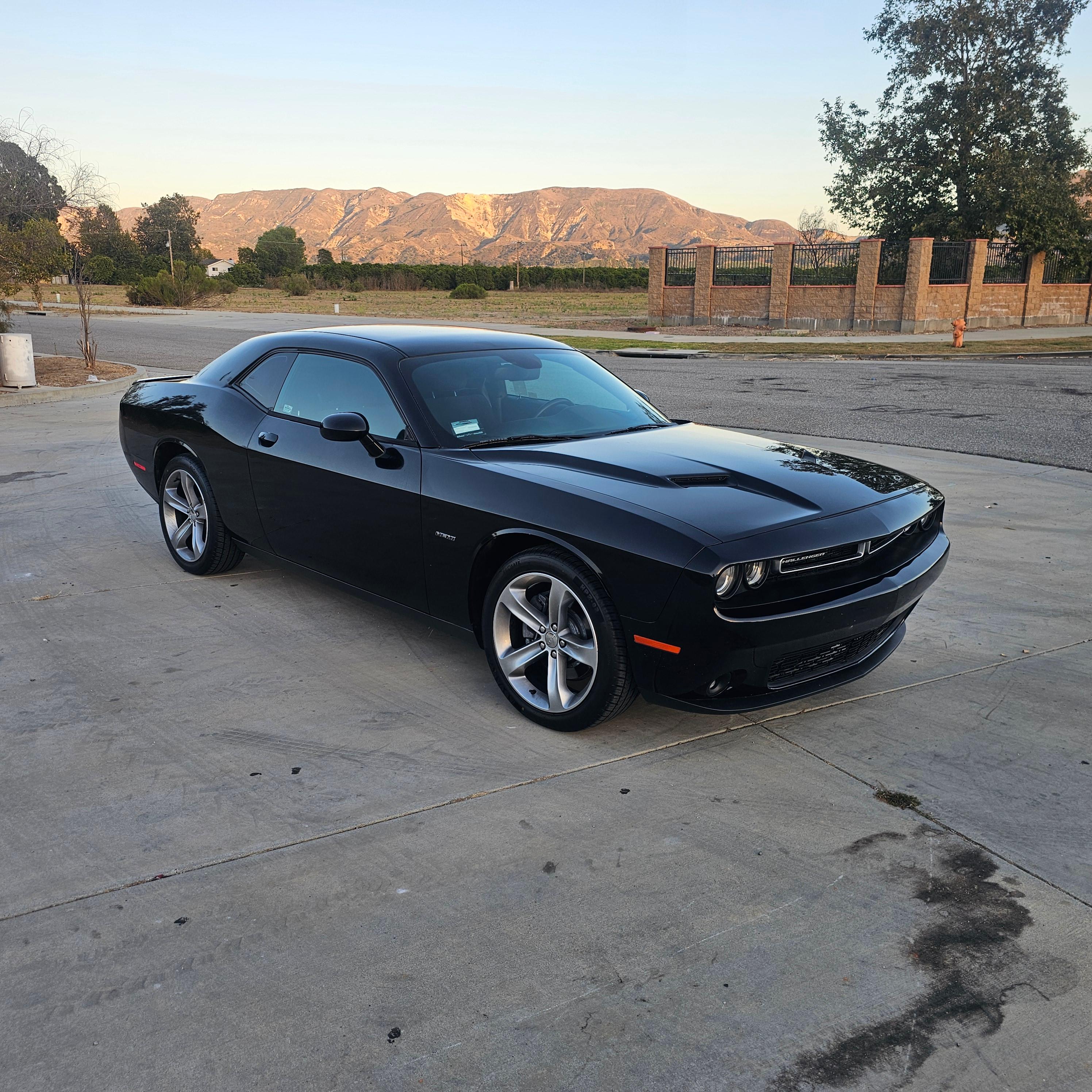 Dodge Challenger 2015 in Goleta, CA