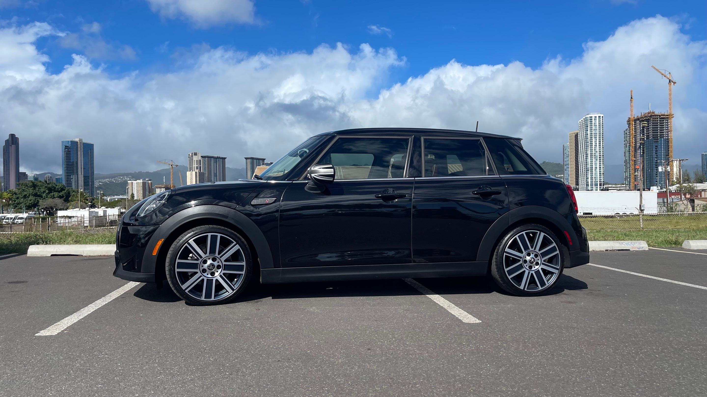 MINI Hardtop 4 Door 2022 in 