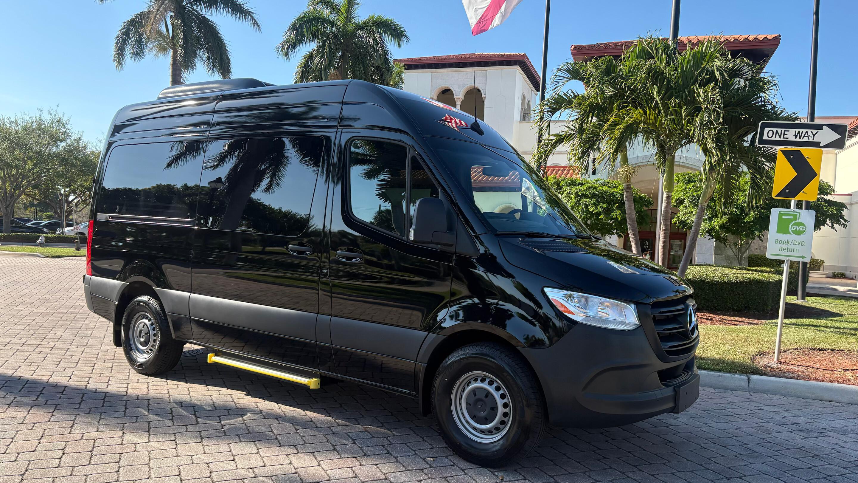 Mercedes-Benz Sprinter 2025 in 