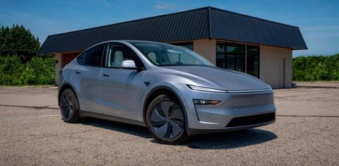 Tesla Model Y 2026
