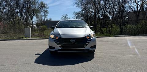 Nissan Versa 2024