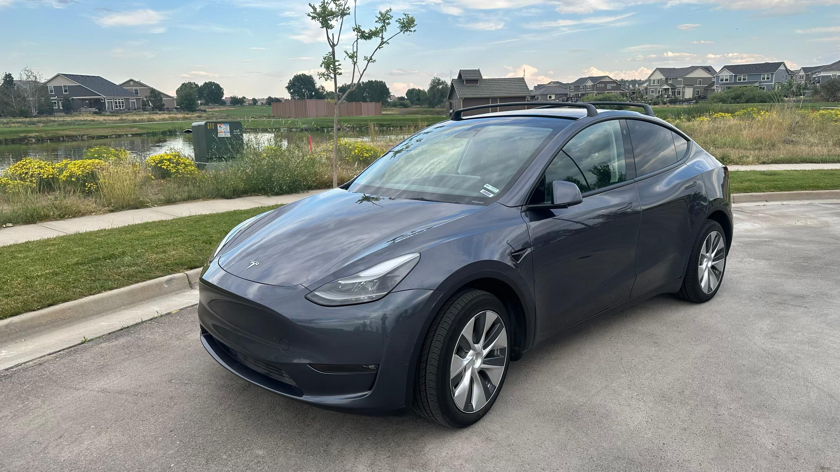 Tesla Model Y 2023 in Denver, CO