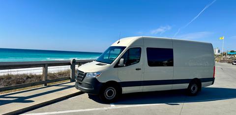 Mercedes-Benz Sprinter Crew 2022
