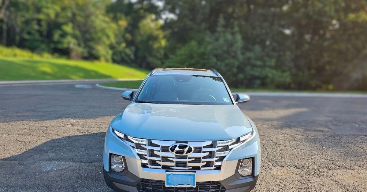 Hyundai Santa Cruz 2023 rental in Rahway, NJ by Luis M. Turo